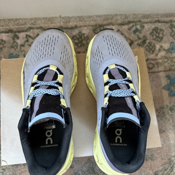 On Cloundmonster Women's Sneakers, Size 7 - sold out colorway! - Picture 3 of 6